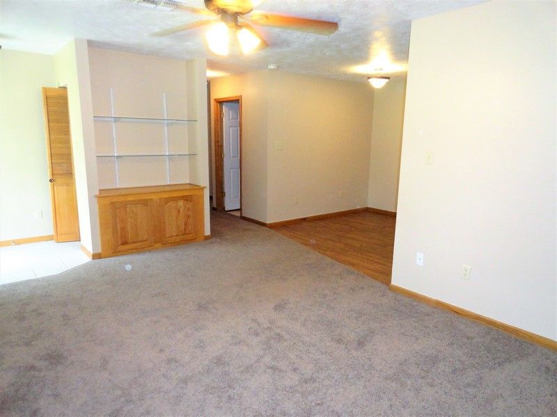 2 bedroom, 2 bath, home within walking distance to Centerville