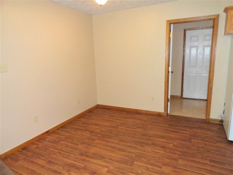 2 bedroom, 2 bath, home within walking distance to Centerville