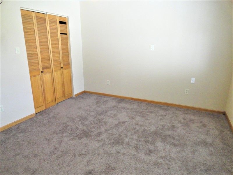 2 bedroom, 2 bath, home within walking distance to Centerville