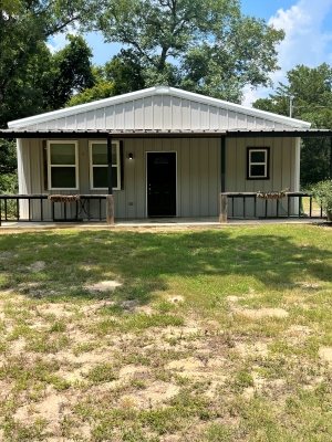 2 Bedroom 2 Bathroom Barndominium 1,260 sq. ft. Sitting on 1.243 acres