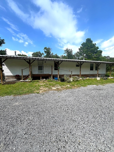 3 Bedroom 2 Bathroom Mobile Home on 10.75 acres
